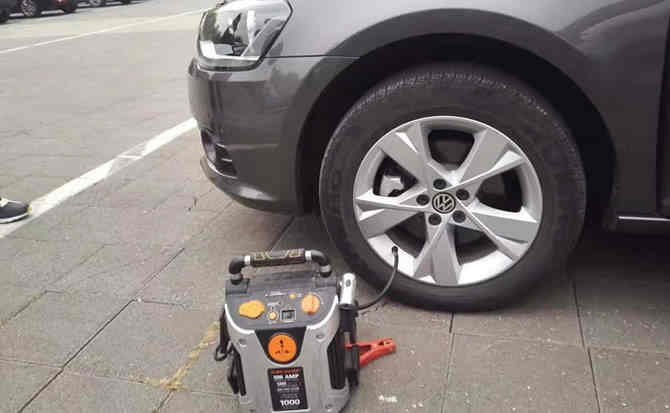 南关区汽车搭电案例