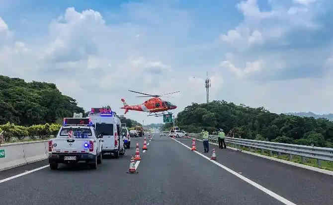 南关区高速公路汽车救援案例
